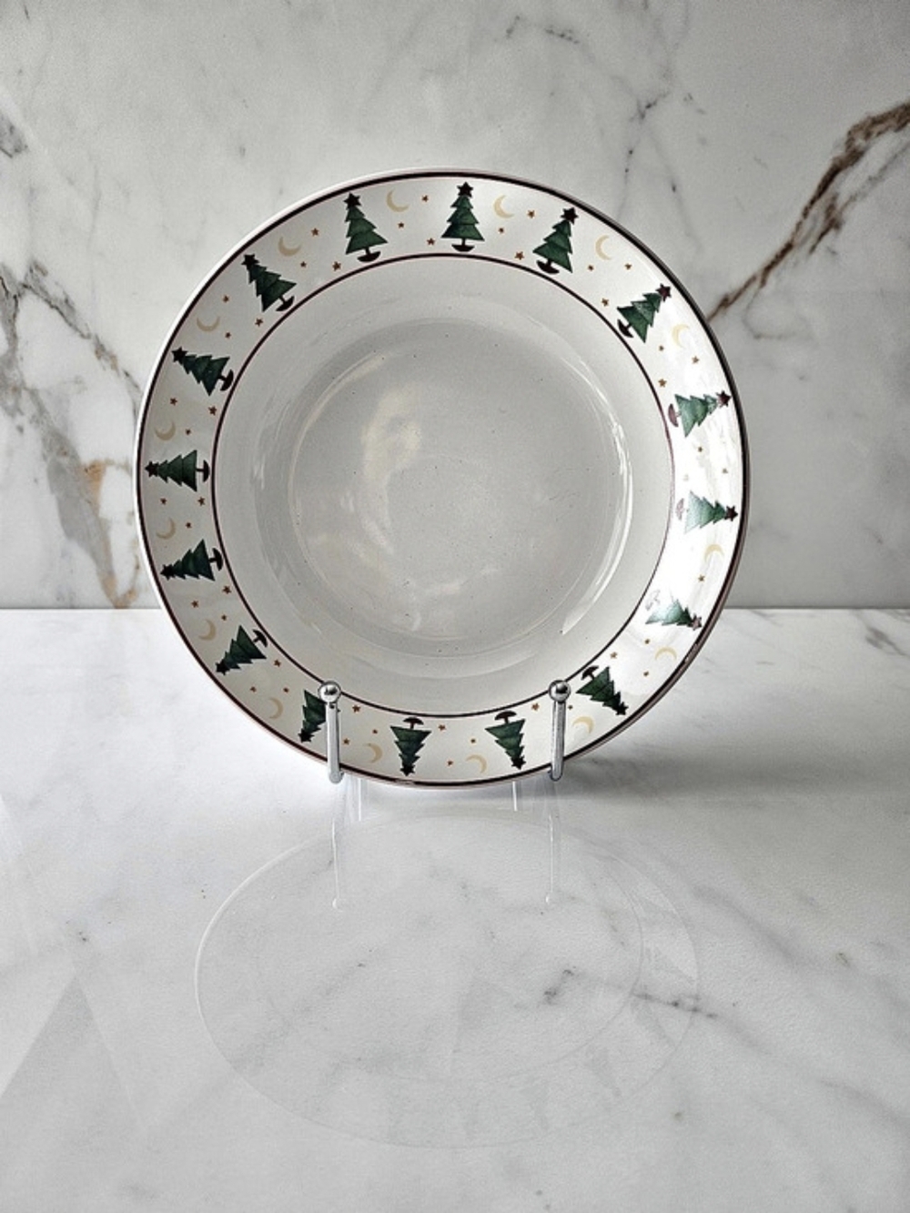 Vintage 1996 Target "Magic of Santa" Christmas Trees Rimmed Soup Bowl